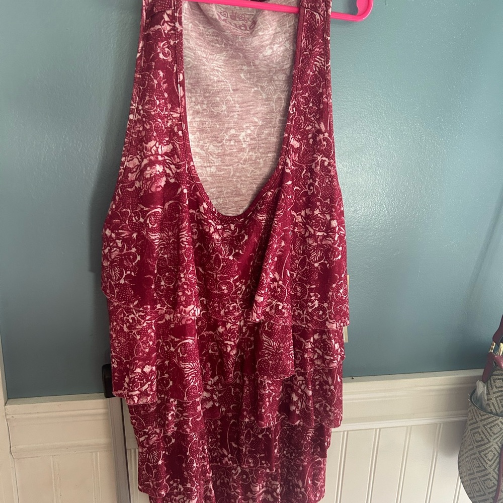 NWT Mudd XL tank top asymmetrical print with ruffles